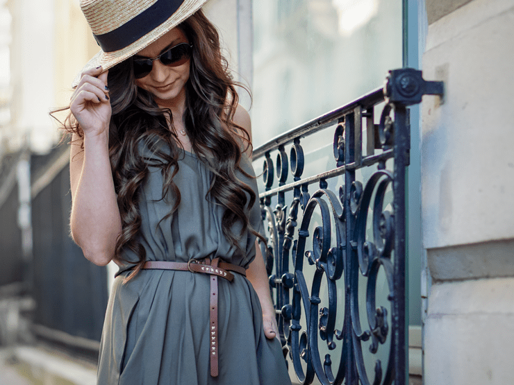 petite fashion blogger in paris