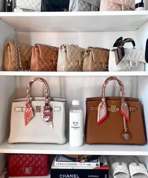 How Many Handbags Should You have in your Collection in 2022? • Petite ...