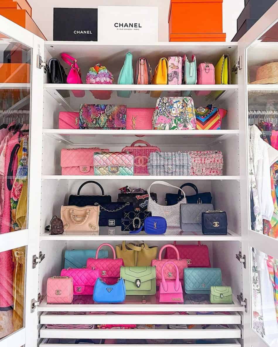 How Many Handbags Should You have in your Collection in 2024? • Petite