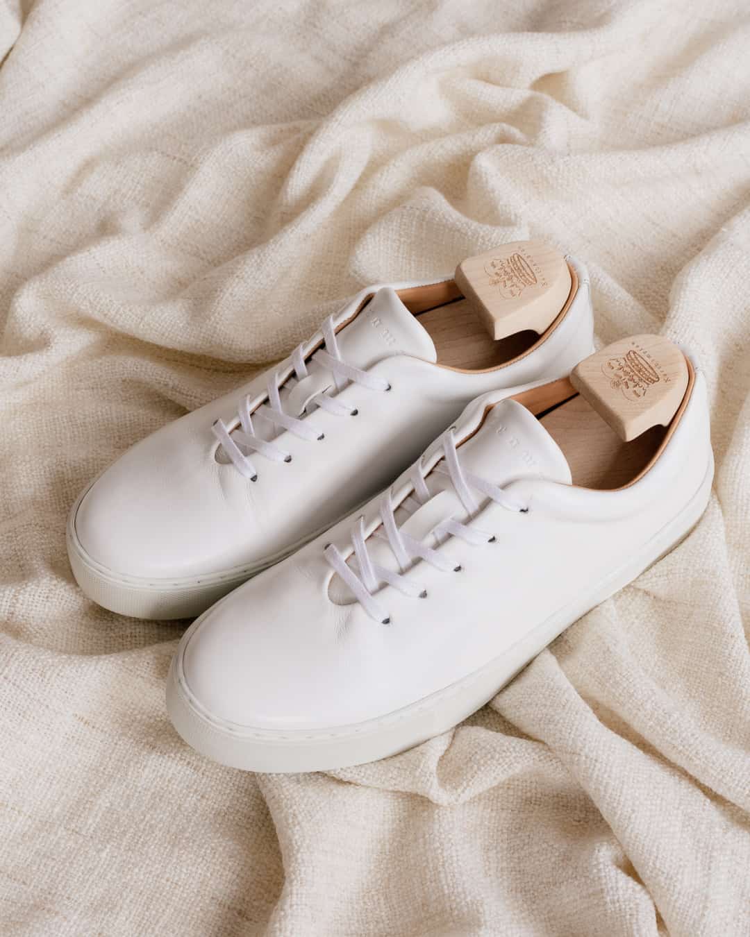 Comfortable Walking Shoes for Europe • Petite in Paris