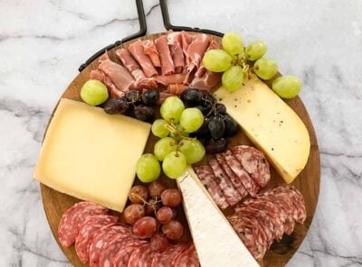 How to host an Apéro like the French!