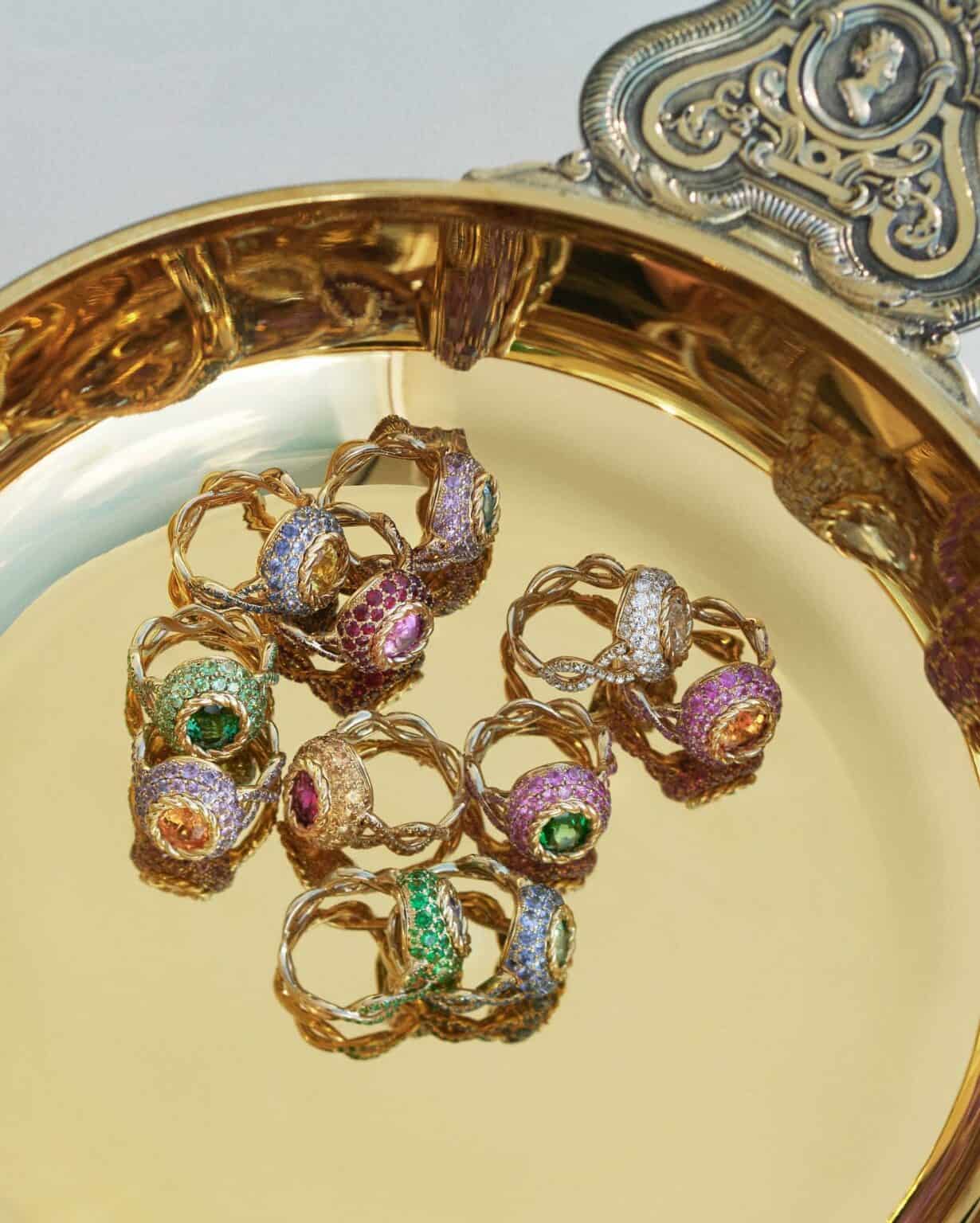 7 Alternatives to Diamond Engagement Rings • Petite in Paris