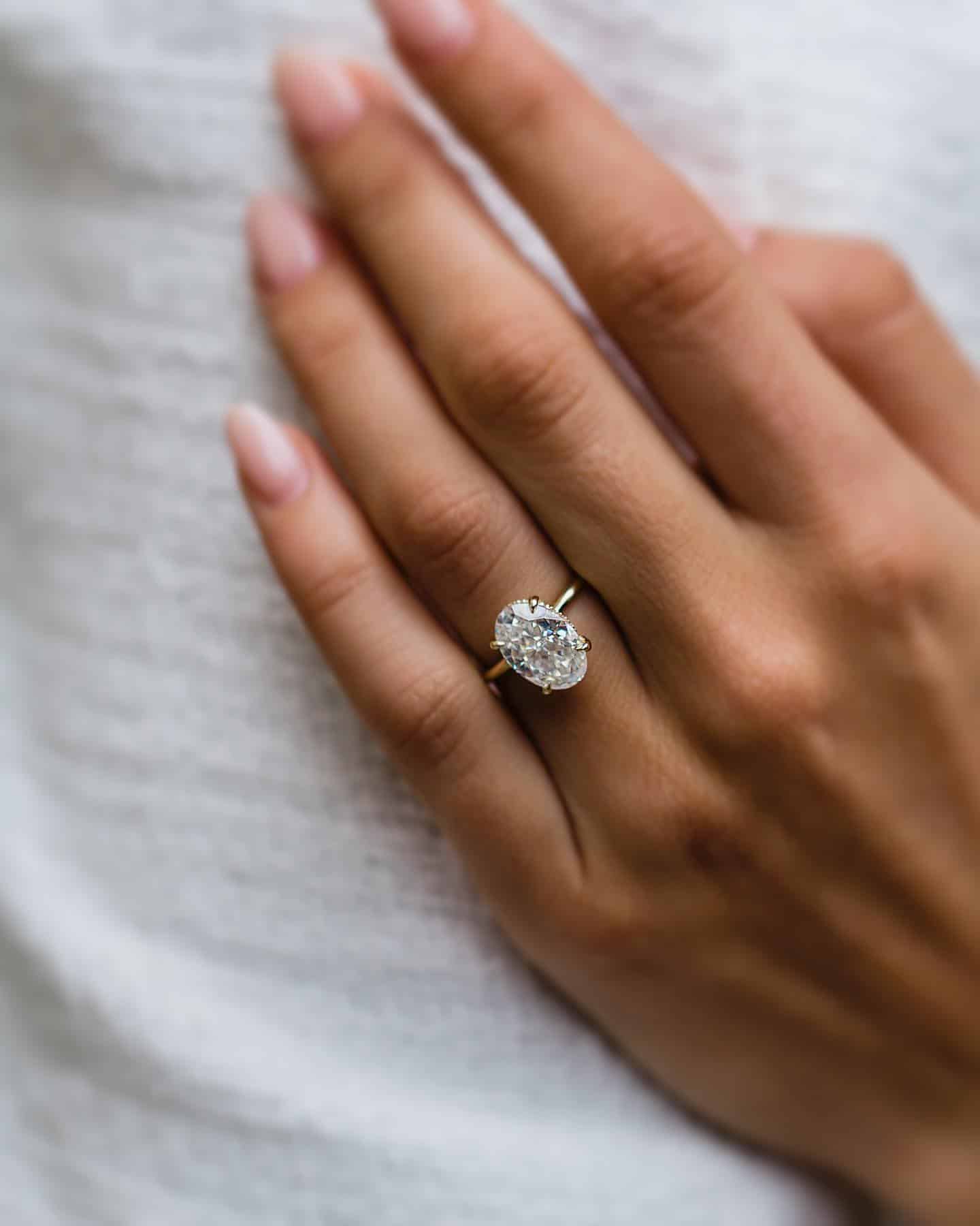 Diamond engagement ring diamond collection