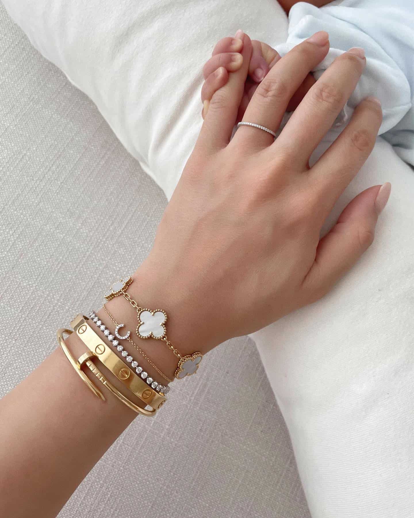 is the Cartier love bracelet a good push present