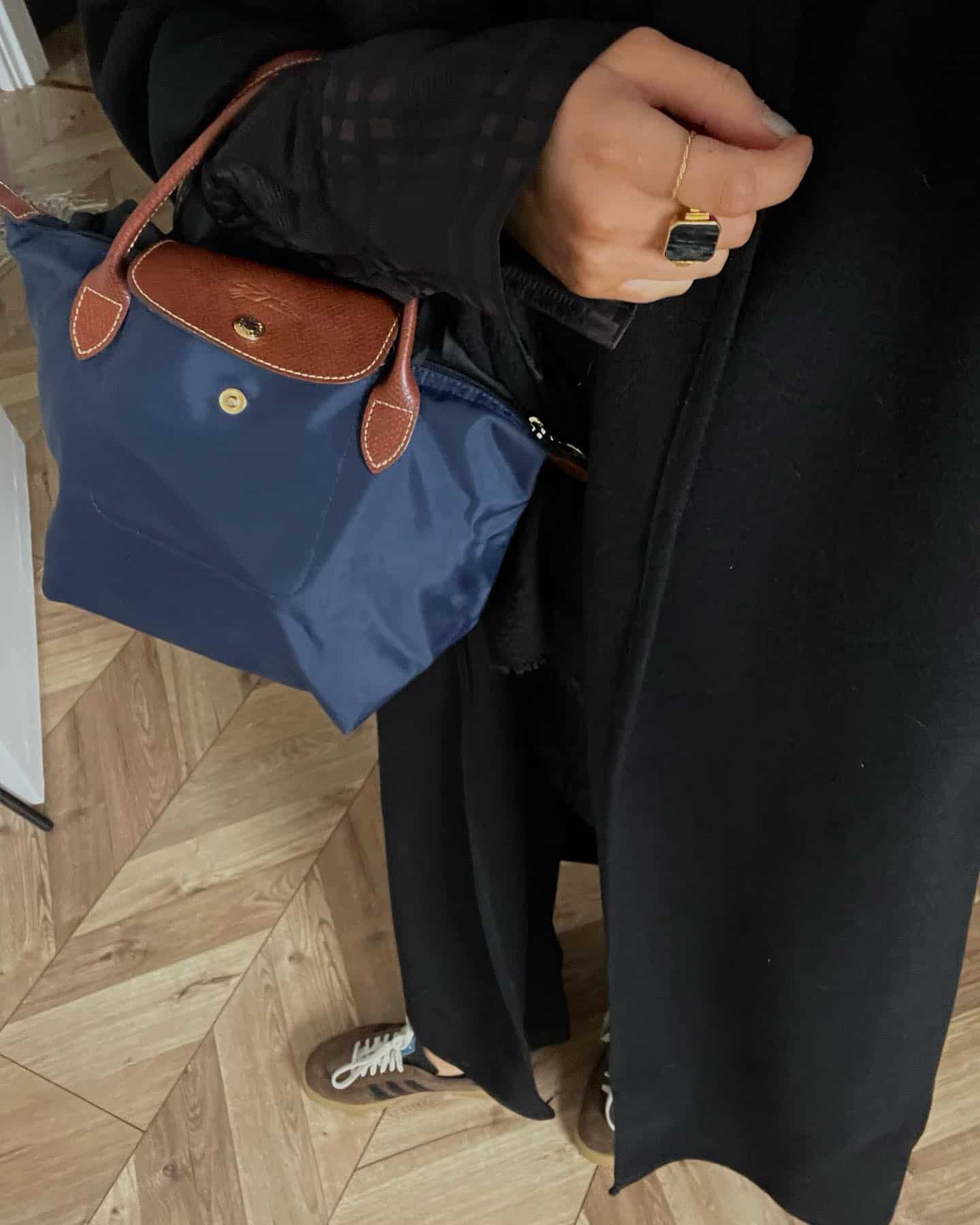 How to style a small longchamp tote bag