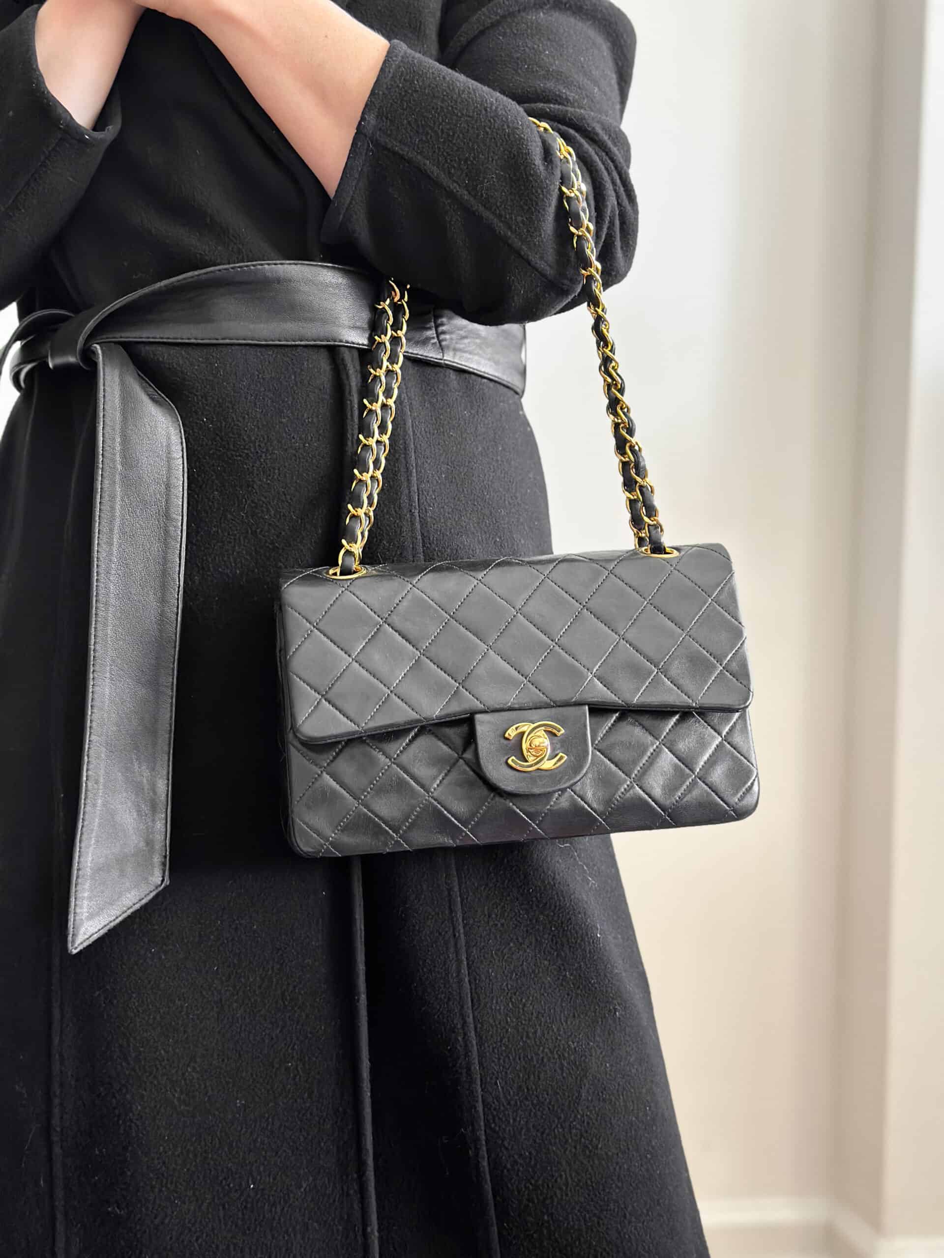 6 Tips When Buying your First Chanel handbag • Petite in Paris